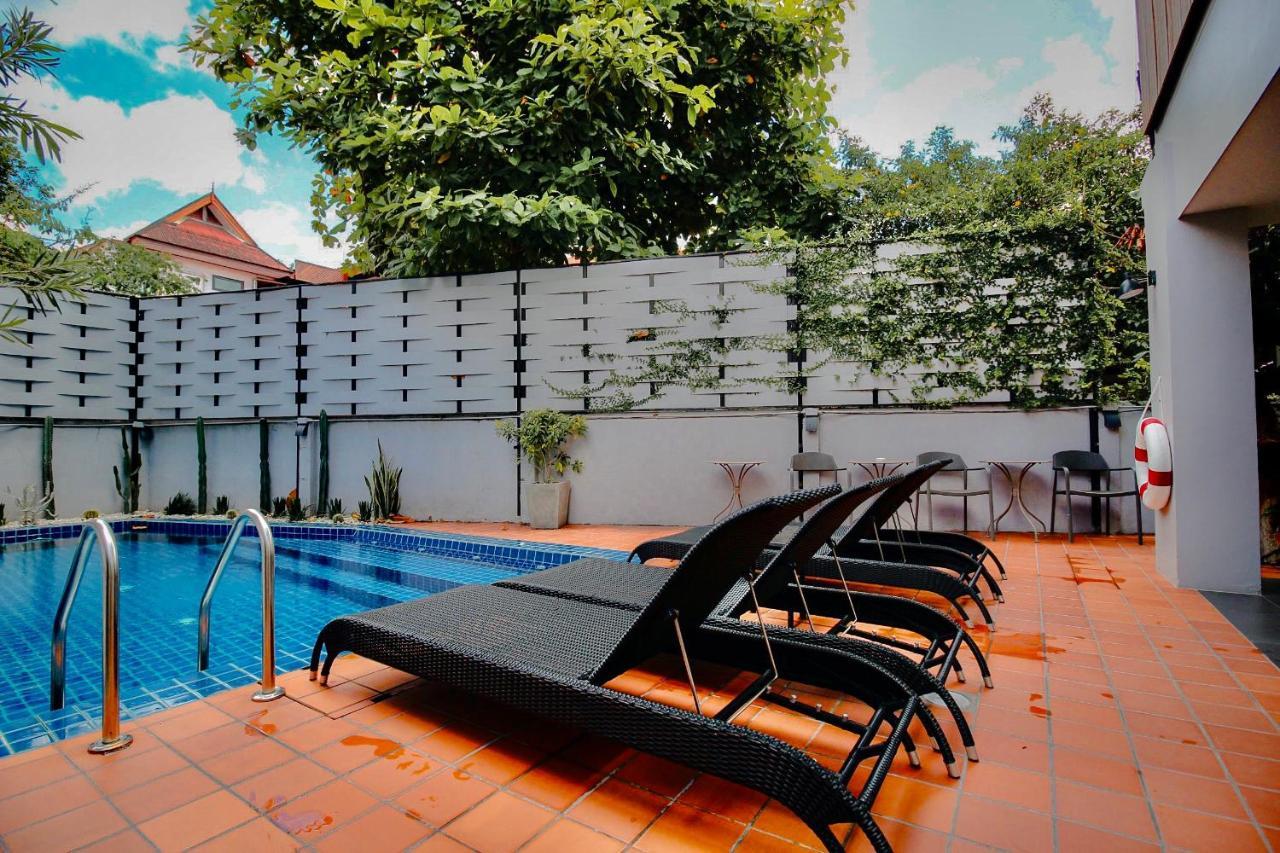 Wealth Boutique Hotel Chiang Mai Luaran gambar