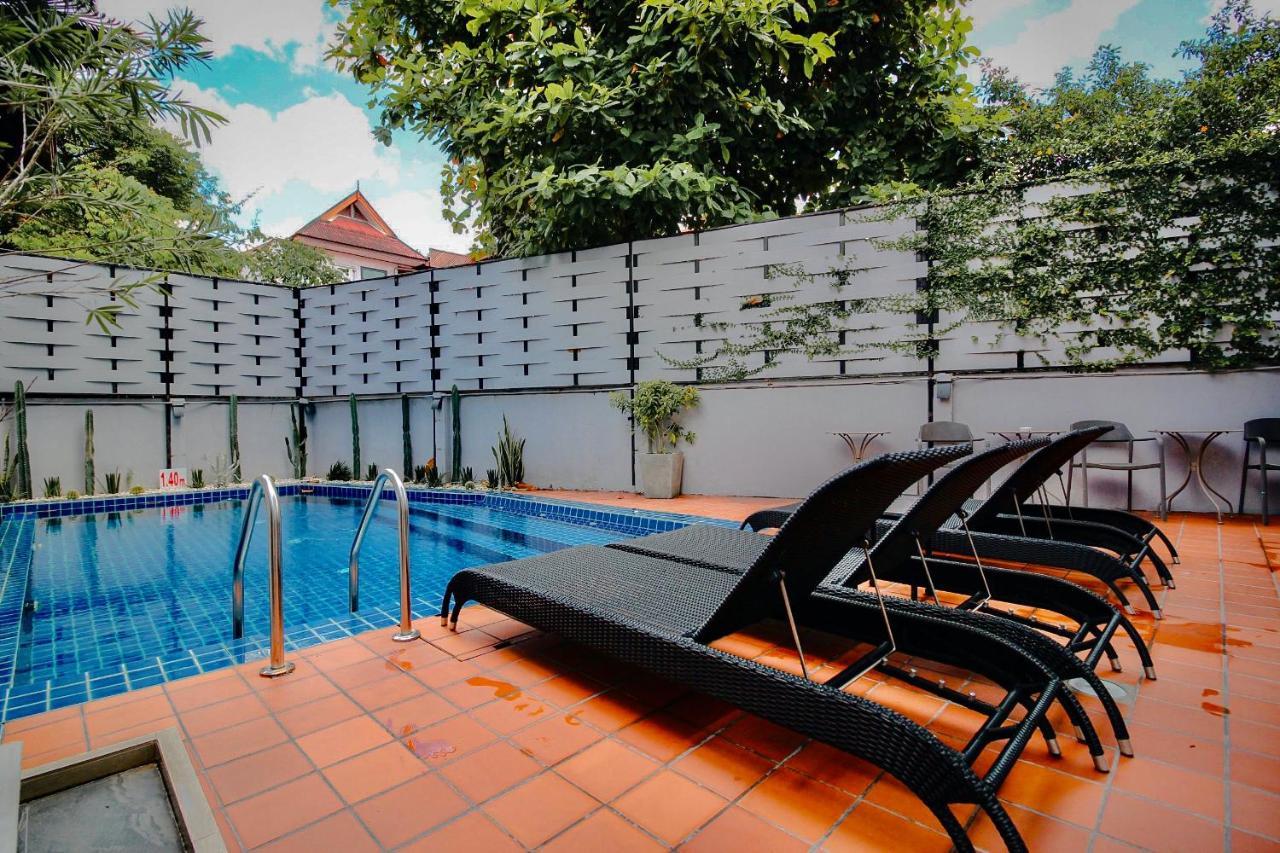 Wealth Boutique Hotel Chiang Mai Luaran gambar