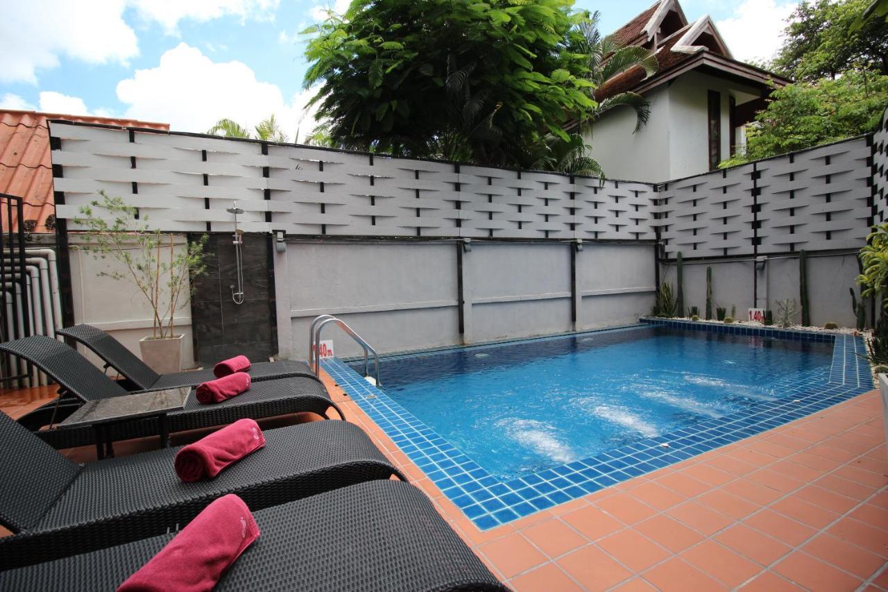 Wealth Boutique Hotel Chiang Mai Luaran gambar