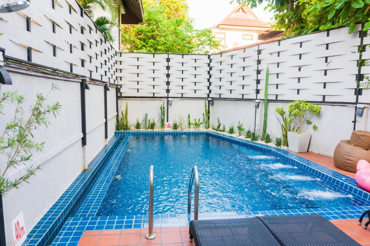 Wealth Boutique Hotel Chiang Mai Luaran gambar